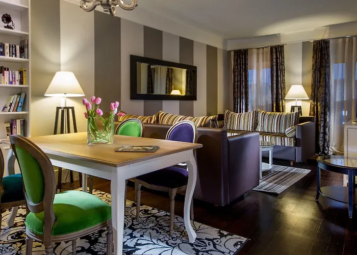 מלון The At The Forum Luxury Collection - The At The Forum 5*