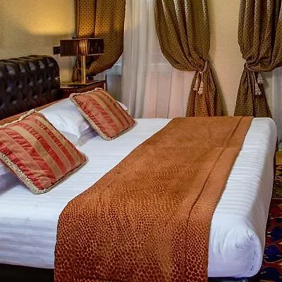 The At The Forum Luxury Collection - The At The Forum Szálloda 5*